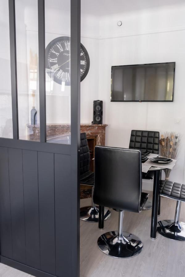 Residence Peace Le Bourget Buitenkant foto