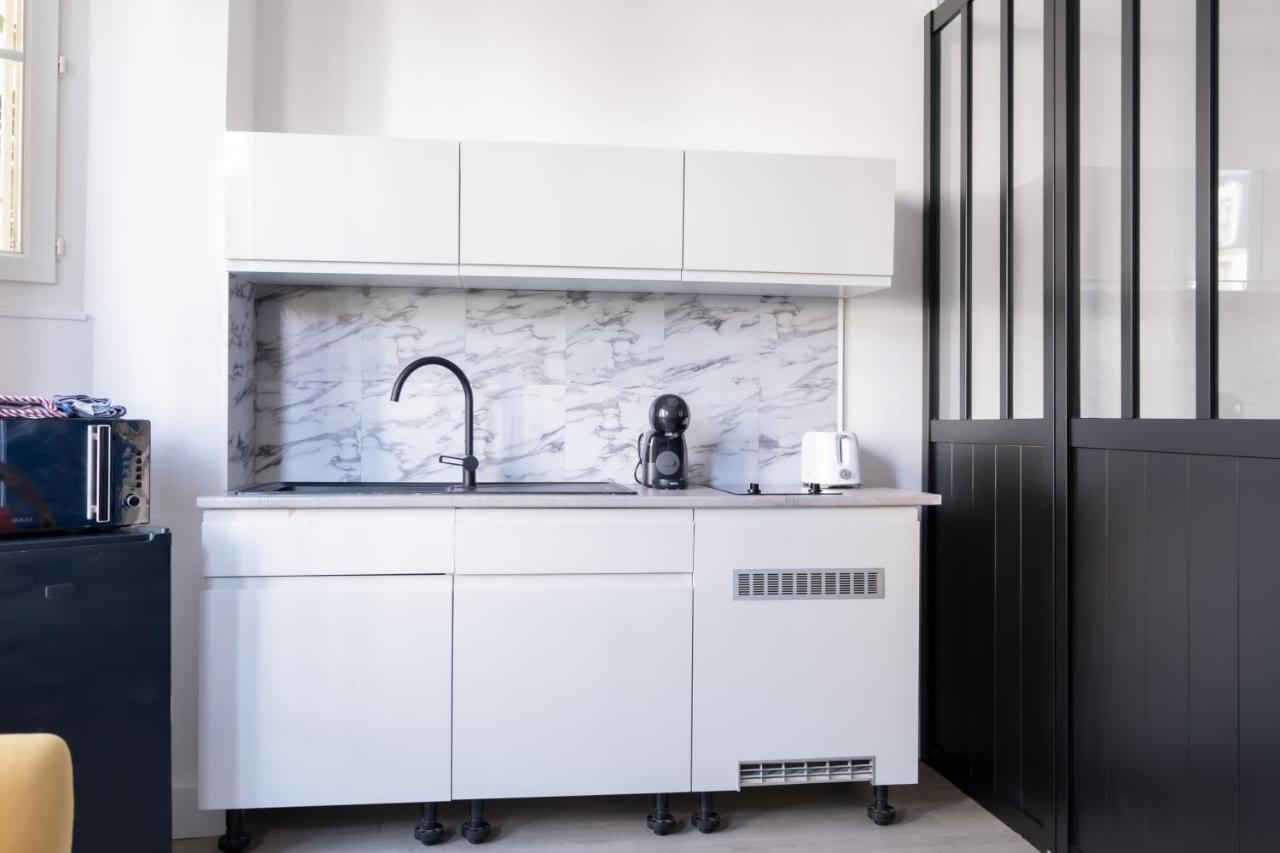 Residence Peace Le Bourget Buitenkant foto