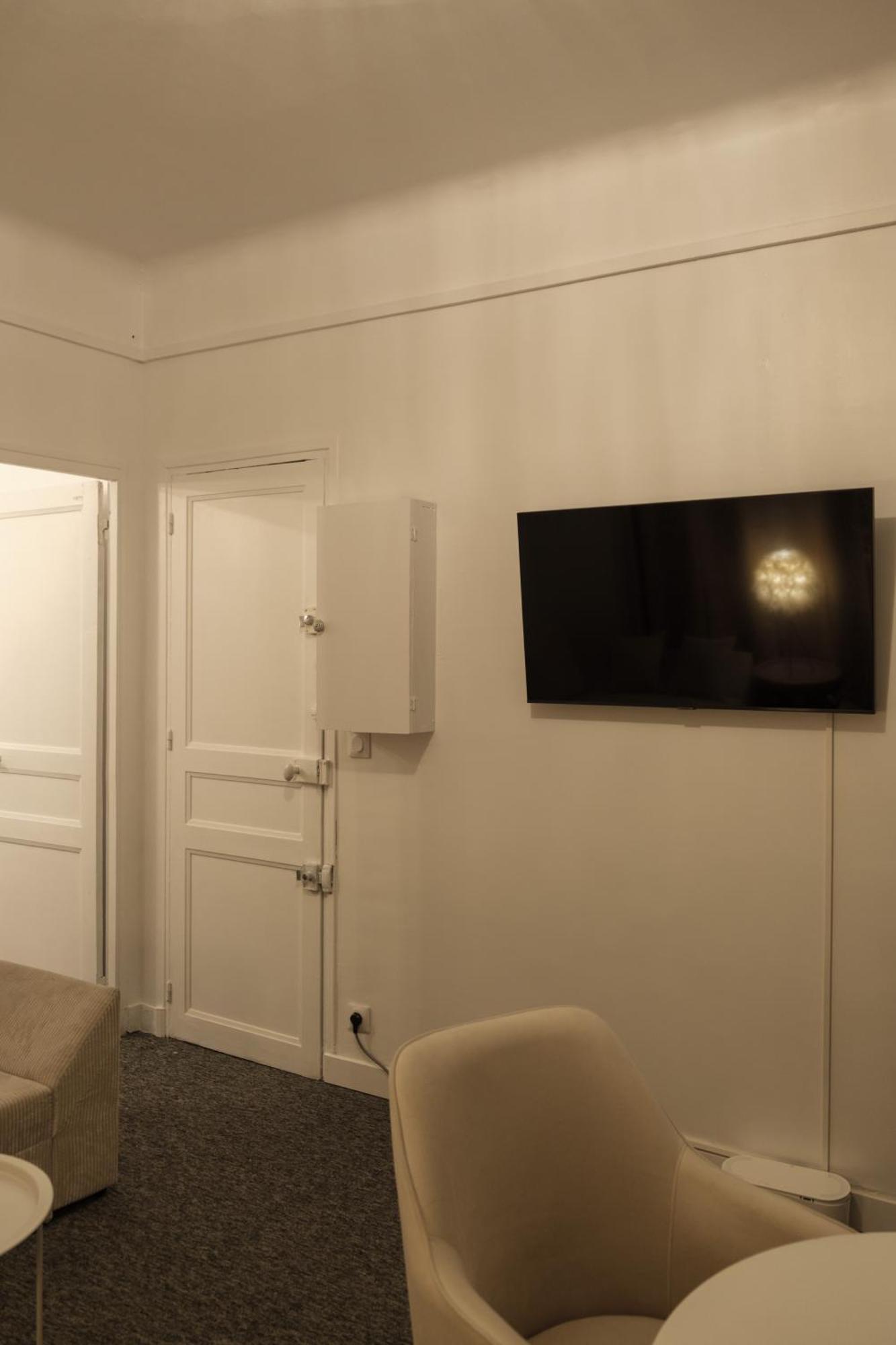 Residence Peace Le Bourget Buitenkant foto