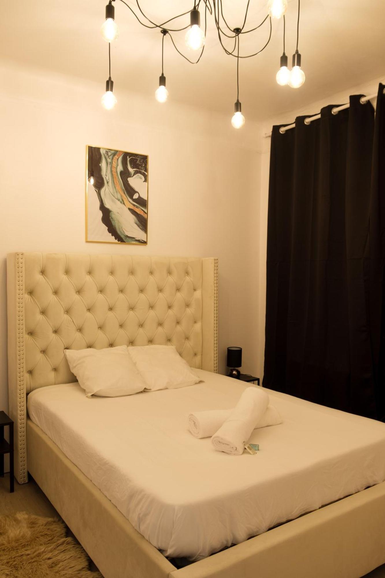 Residence Peace Le Bourget Buitenkant foto
