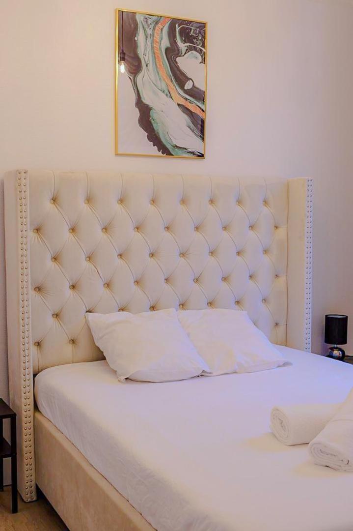Residence Peace Le Bourget Buitenkant foto